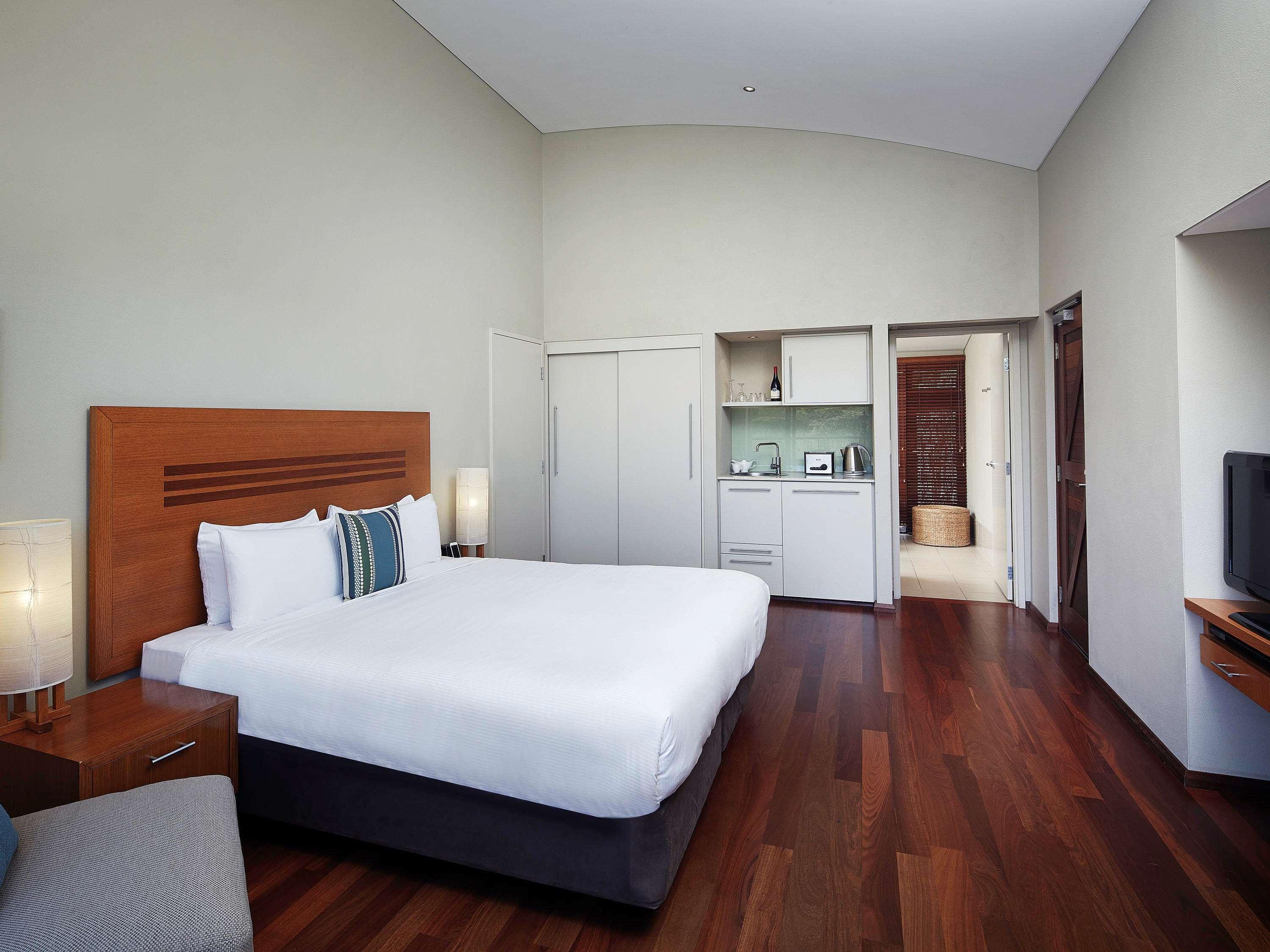 풀만 벙커 베이 리조트 마가렛 리버 던스브로그 외부 사진 A room at the hotel