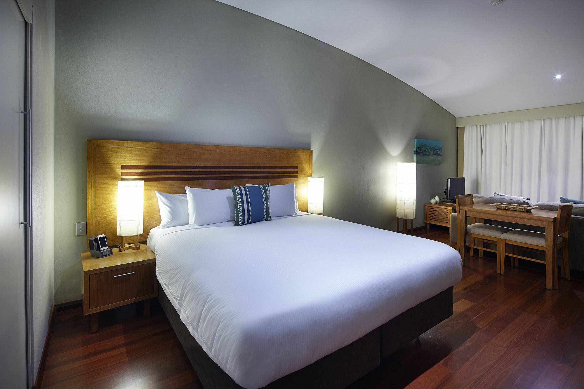 풀만 벙커 베이 리조트 마가렛 리버 던스브로그 외부 사진 A typical room at the hotel